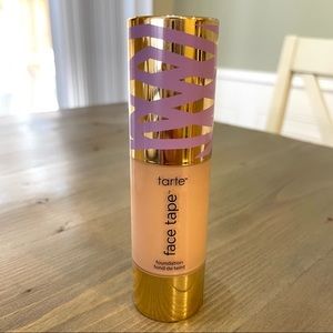 Tarte Face Tape foundation Light Honey